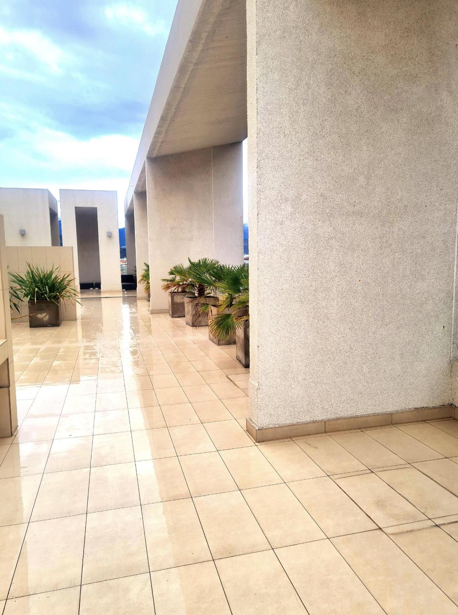 Moderno Departamento I Piscina Temperada I Calefaccion I Gym I Lavanderia I Piscina En Azotea I Estacionamiento I Las Condes Apartamento Santiago